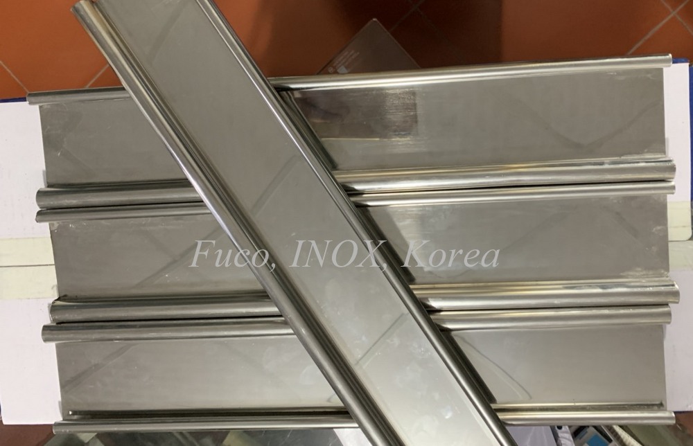 Cửa cuốn siêu trường INOX Korea dầy 1.4mm